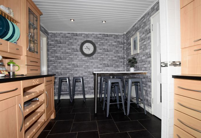 37 Main Street 37 Main Street