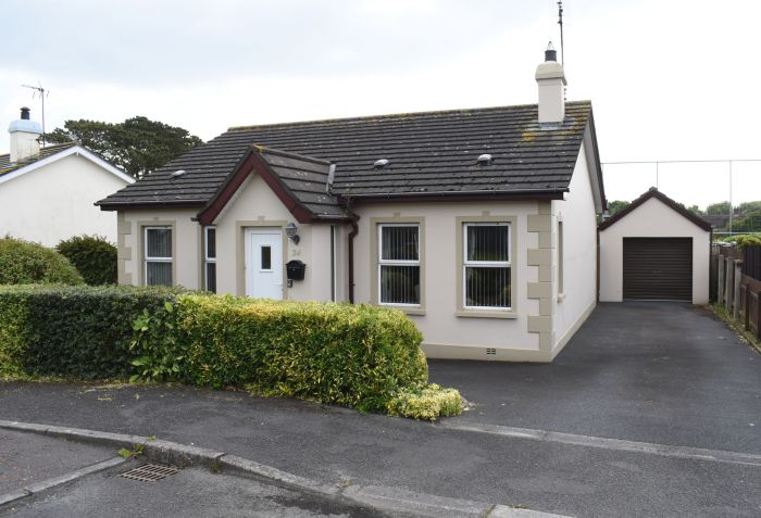 24 Dunleath Drive, ballywalter, BT22 2TE