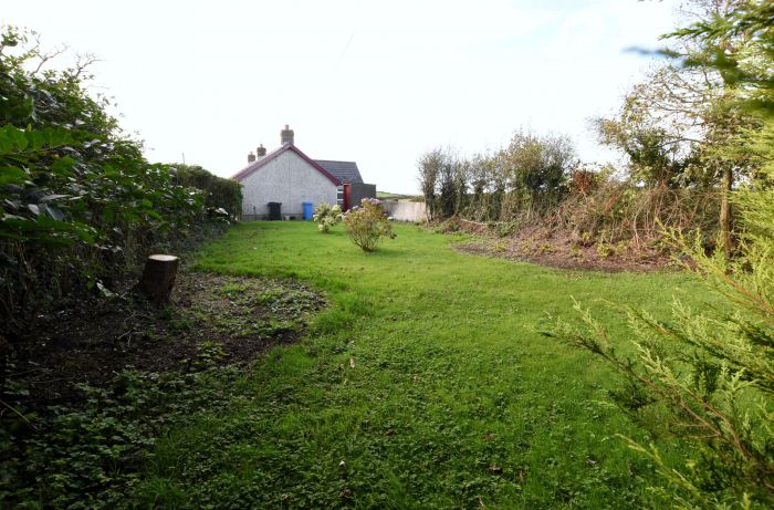 9 Ballyeasborough Road