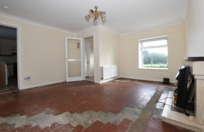 9 Ballyeasborough Road