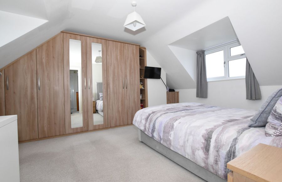 40 Ballyeasborough Road