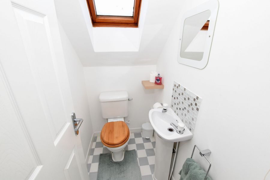 40 Ballyeasborough Road