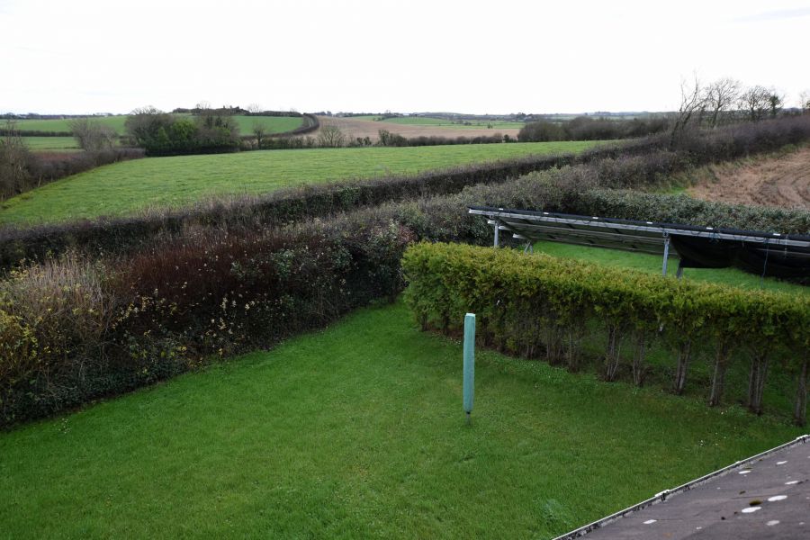 40 Ballyeasborough Road