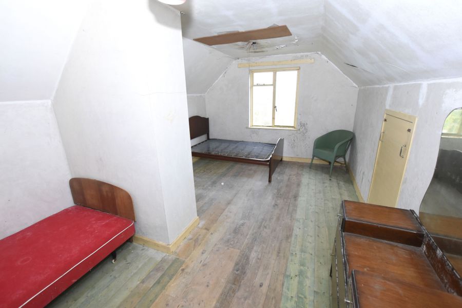 52  Ballyeasborough Road