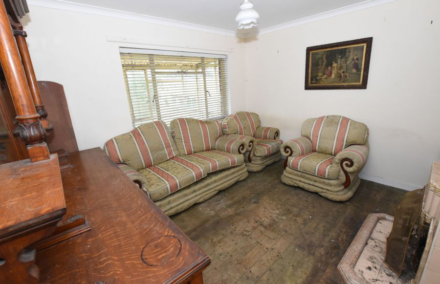 52  Ballyeasborough Road