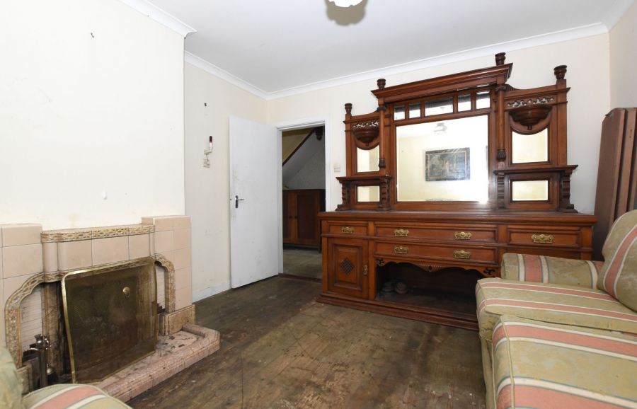 52  Ballyeasborough Road