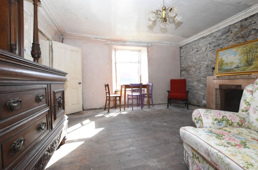 20 Ballyeasborough Road 20 Ballyeasborough Road