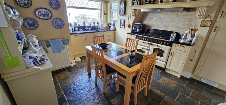 Seacrest Cottage, 32 Main Road