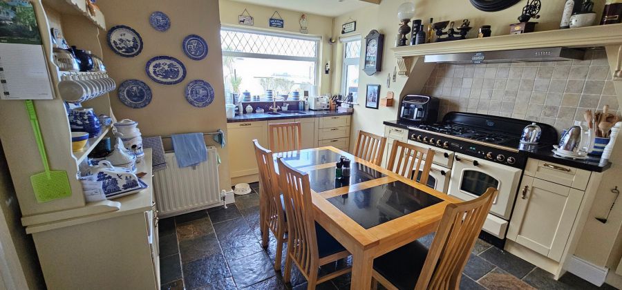 Seacrest Cottage, 32 Main Road