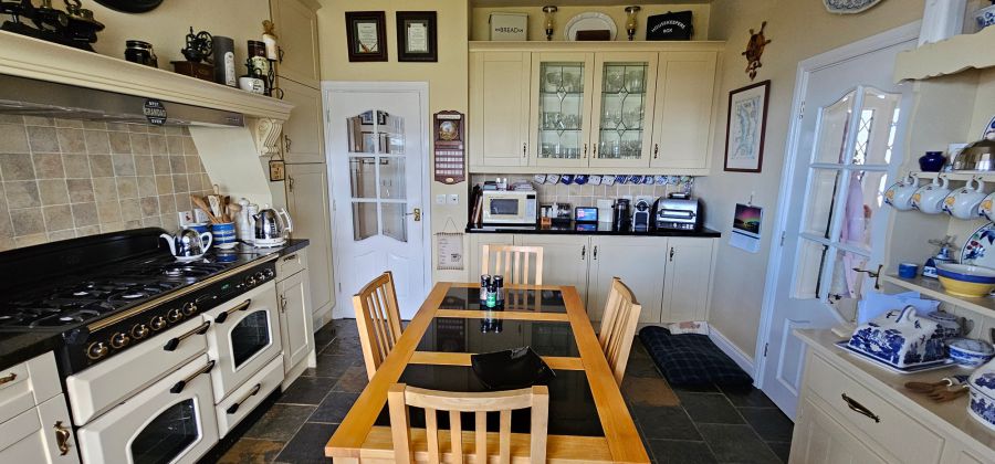 Seacrest Cottage, 32 Main Road