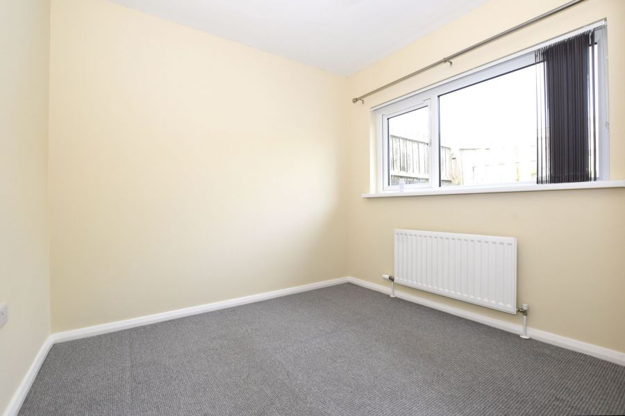 10 Springfield Gardens