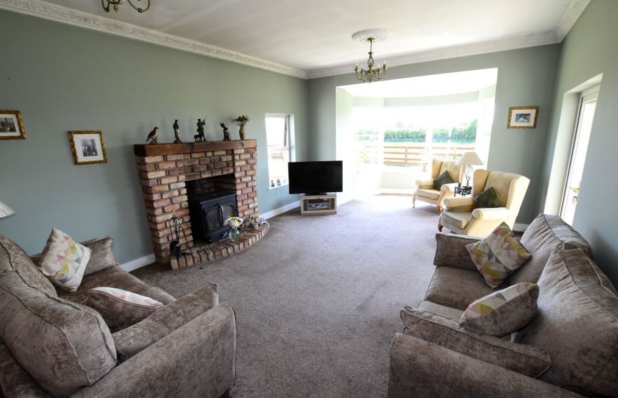 28 Manse Road