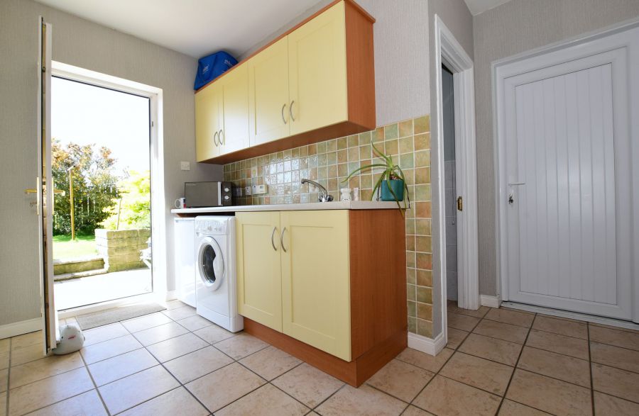 28 Manse Road 28 Manse Road