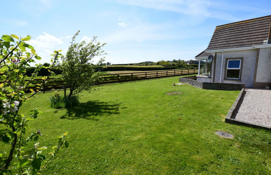 28 Manse Road