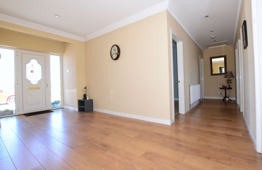 28 Manse Road