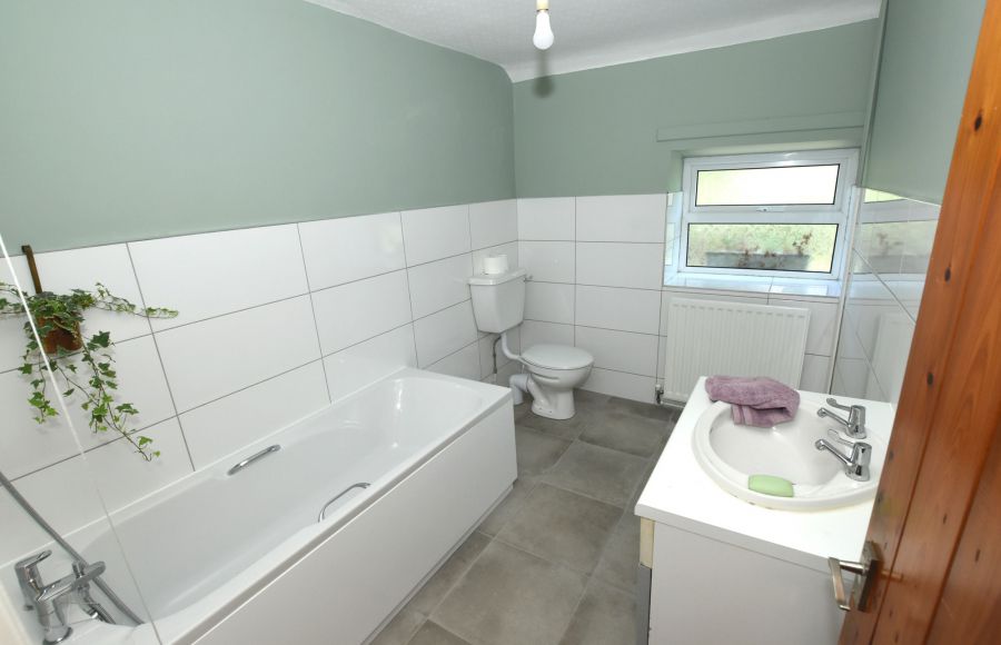 15 Glastry Road