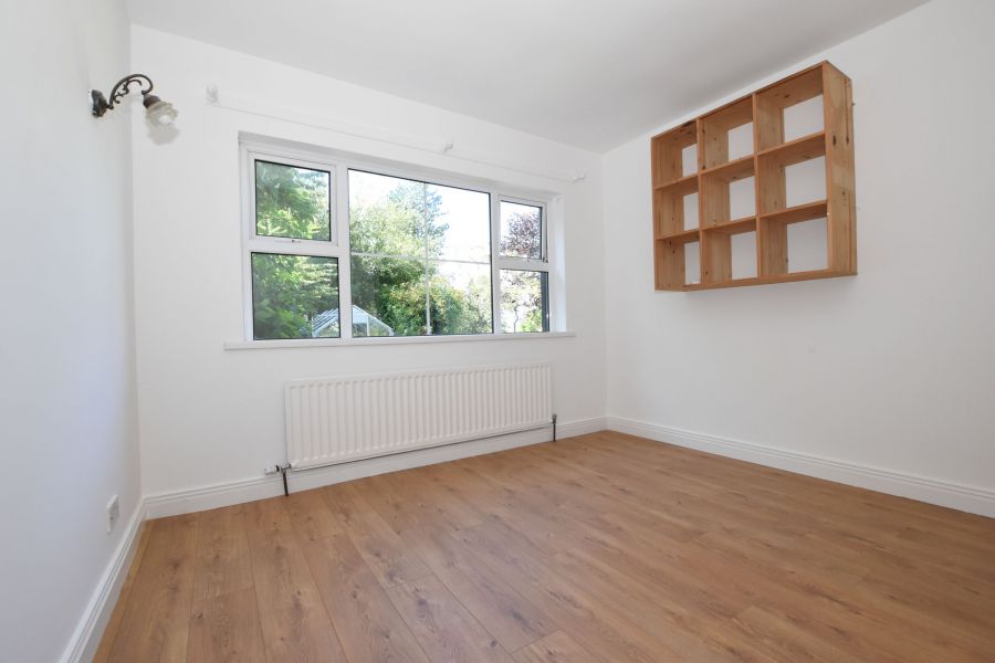 15 Glastry Road