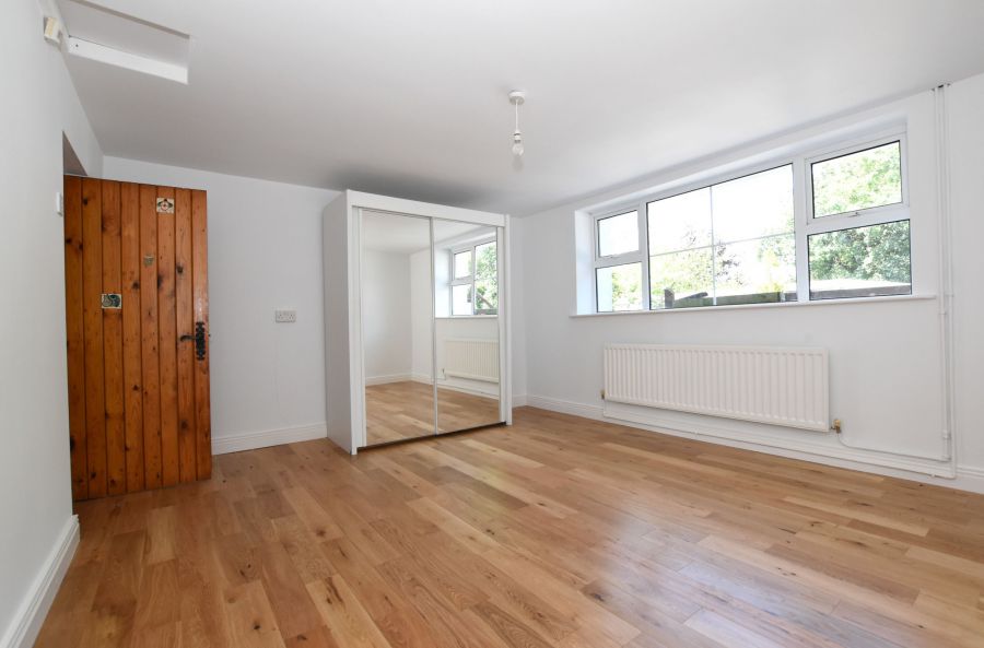 15 Glastry Road