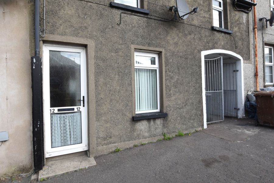 12  Roden Street