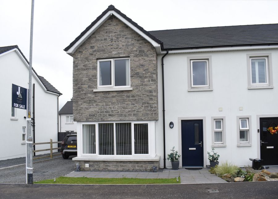 50 Rockfield Park