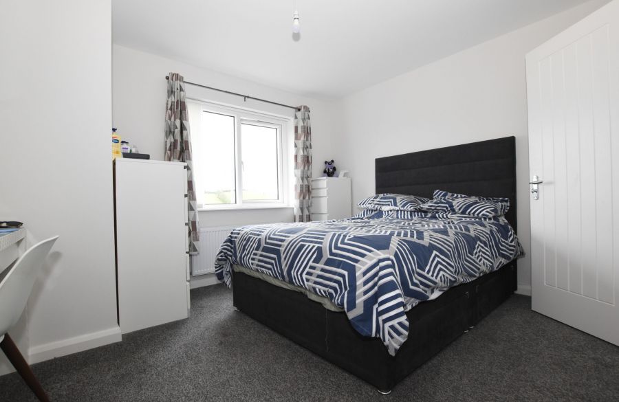 50 Rockfield Park