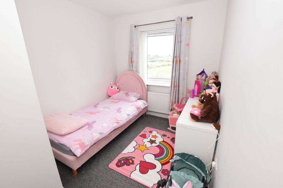 50 Rockfield Park