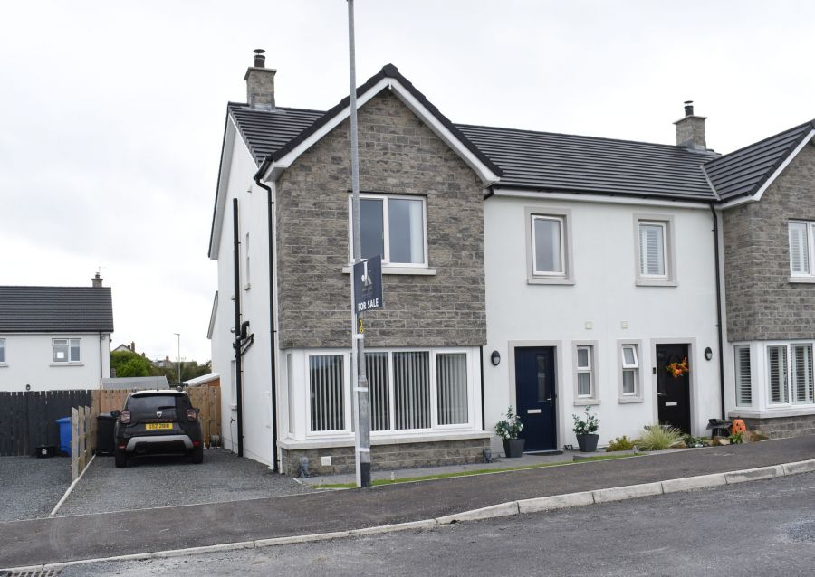 50 Rockfield Park