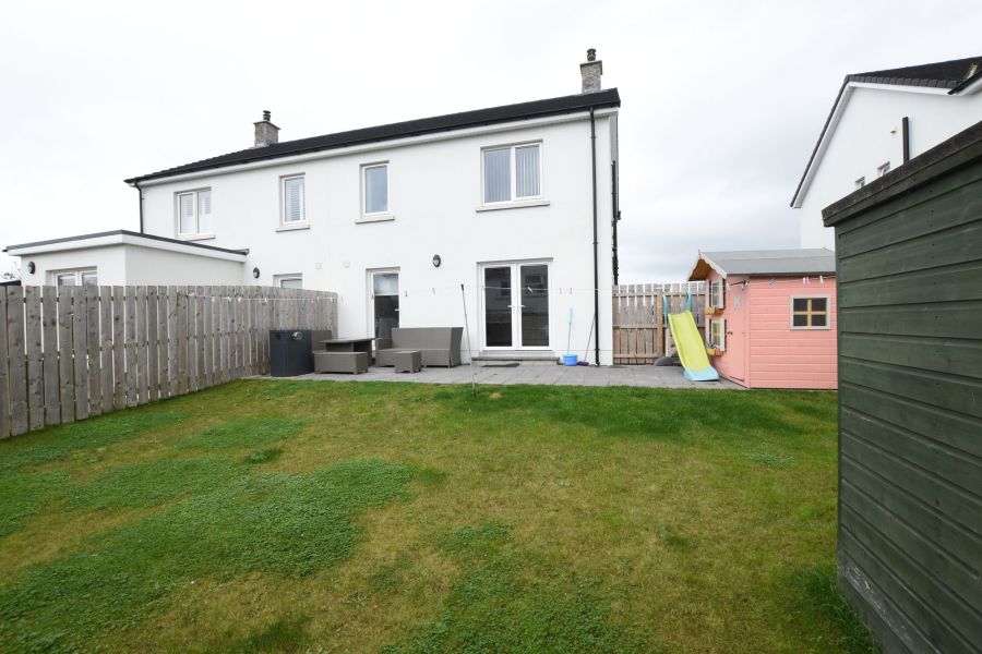 50 Rockfield Park