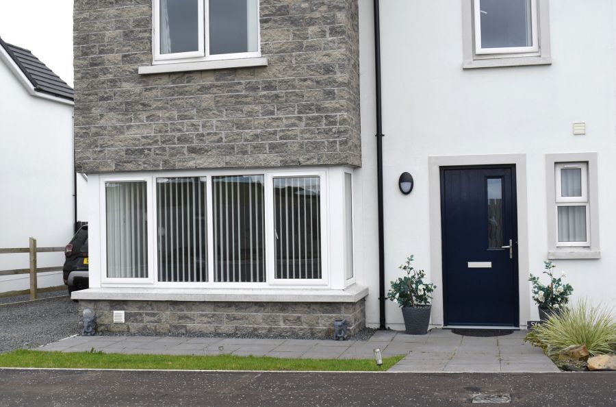 50 Rockfield Park