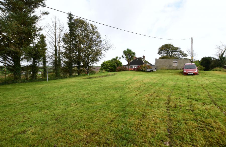 18 Deerpark Road
