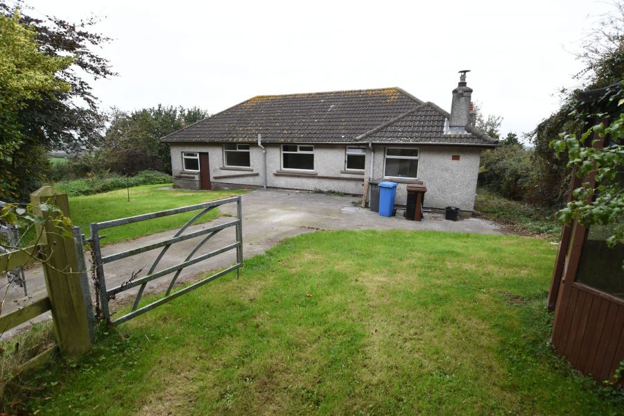 49  Inishargy Road