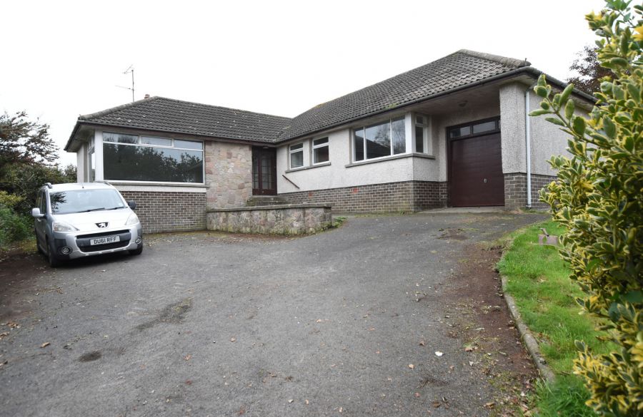 49  Inishargy Road