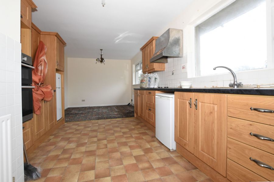 49  Inishargy Road