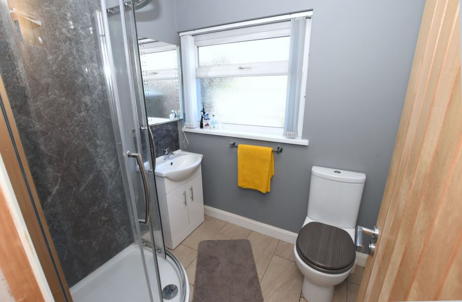 12  Springfield Gardens