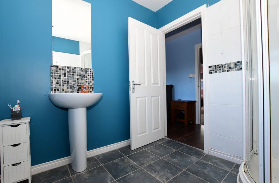 34 St Andrews Avenue