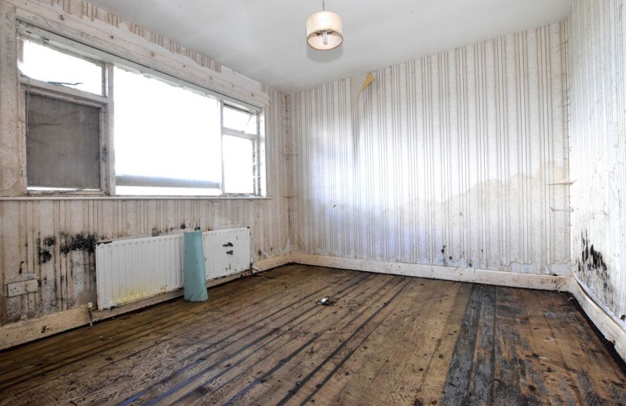 19 Ballyblack Road East