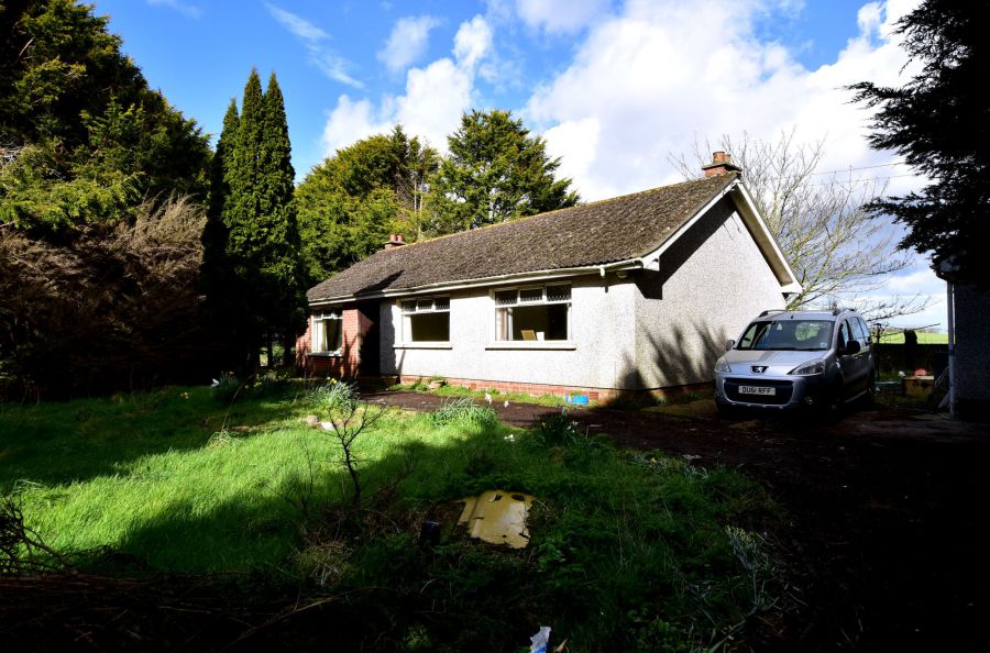 19 Ballyblack Road East