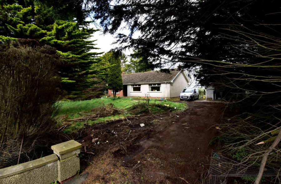 19 Ballyblack Road East