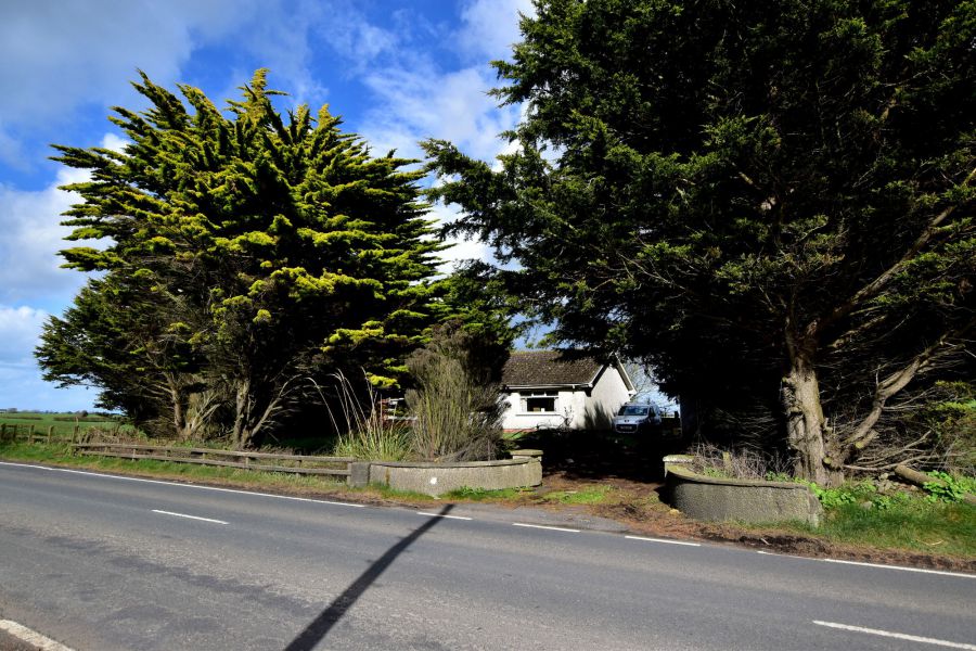 19 Ballyblack Road East