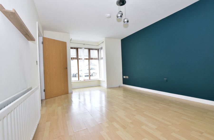 36 Longfield Way