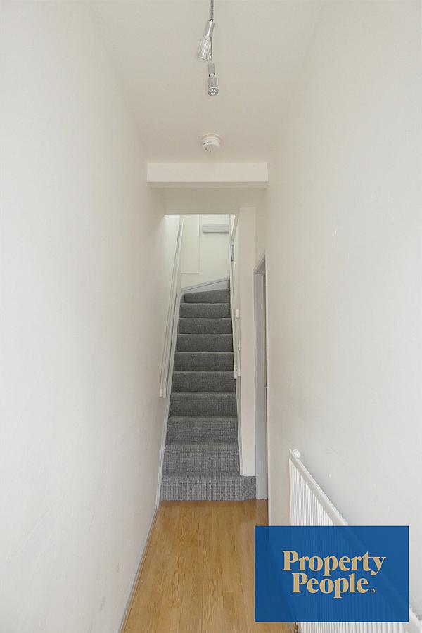 91 Mountcollyer Avenue