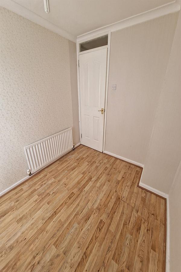 32 Ballymoney Street, Belfast, Bt14