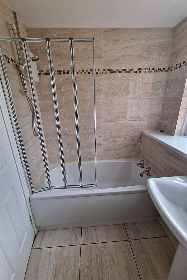 32 Ballymoney Street, Belfast, Bt14