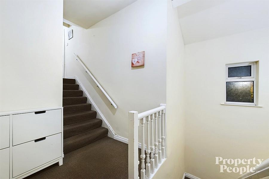 Flat C, 270 Antrim Road