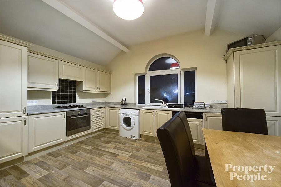 Flat C, 270 Antrim Road