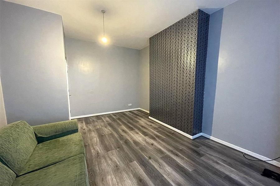 Flat 1, 65 Atlantic Avenue