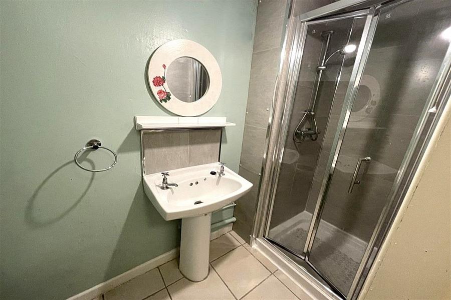 Flat 1, 65 Atlantic Avenue