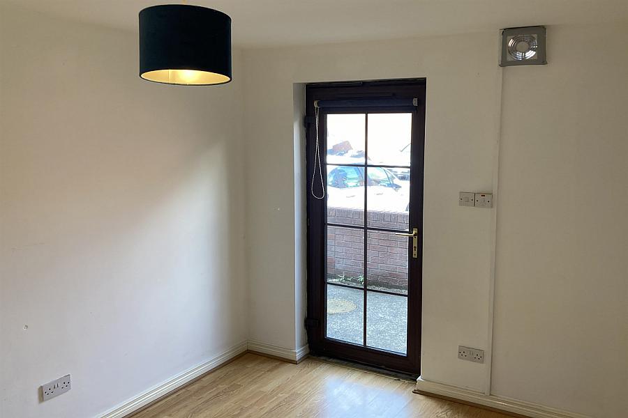 1b, Hopefield Avenue