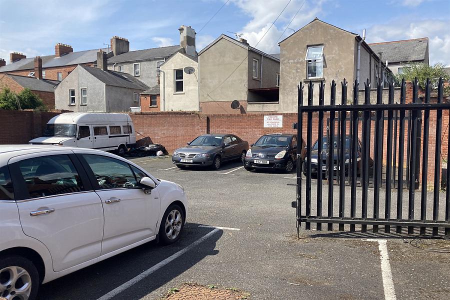 1b, Hopefield Avenue