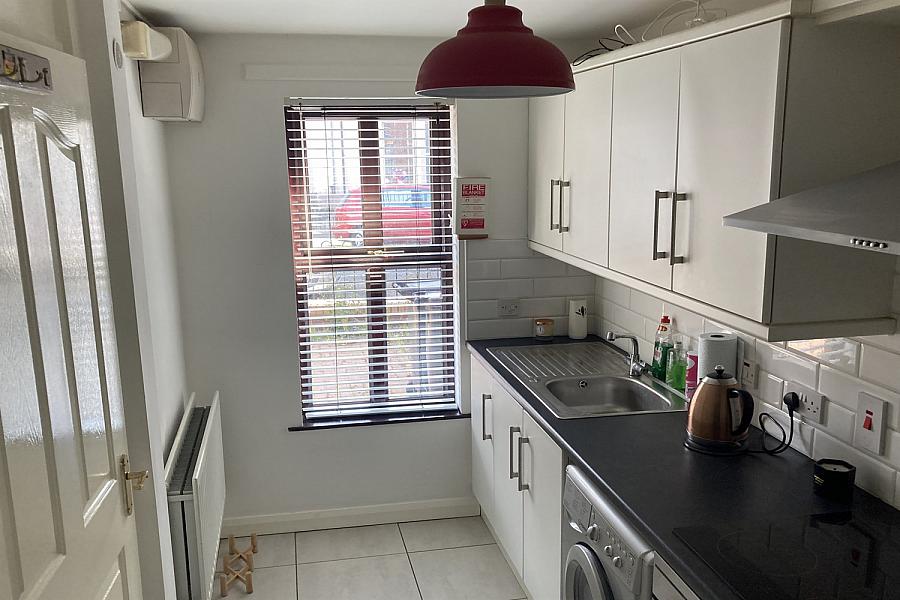 1b, Hopefield Avenue